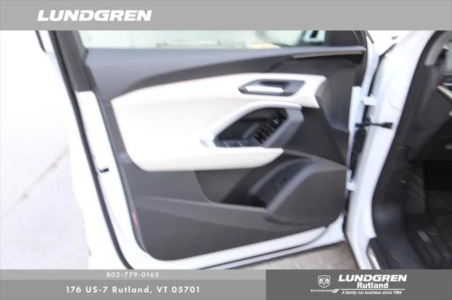 2025 Audi Q5 Premium TFSI quattro S tronic