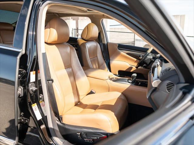 2015 Lexus LS 460 Crafted Line
