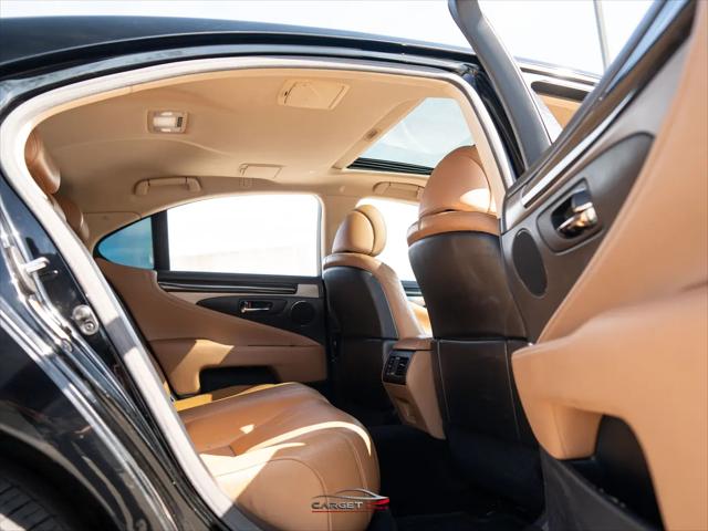 2015 Lexus LS 460 Crafted Line