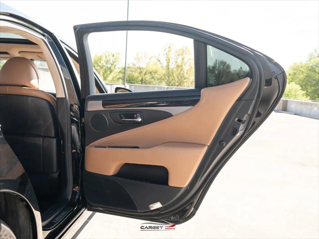 2015 Lexus LS 460 Crafted Line