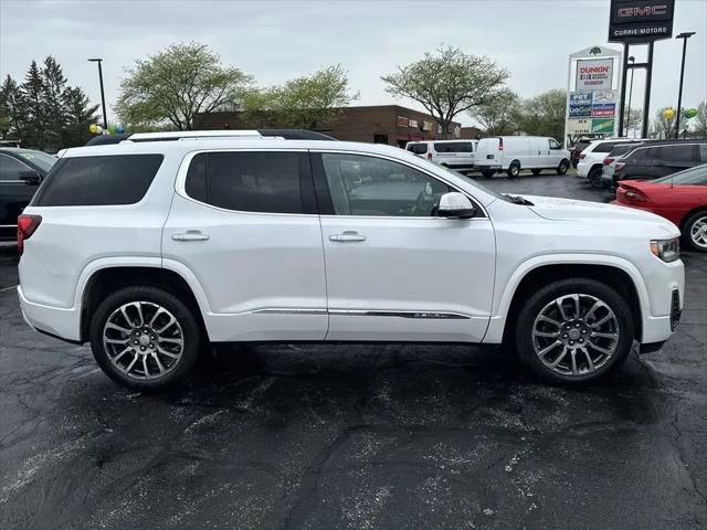 2022 GMC Acadia AWD Denali