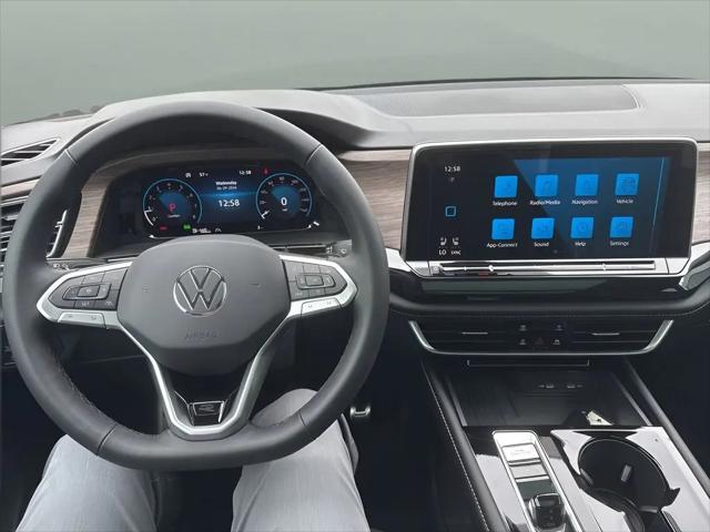 2026 Volkswagen Atlas SEL Premium R-Line