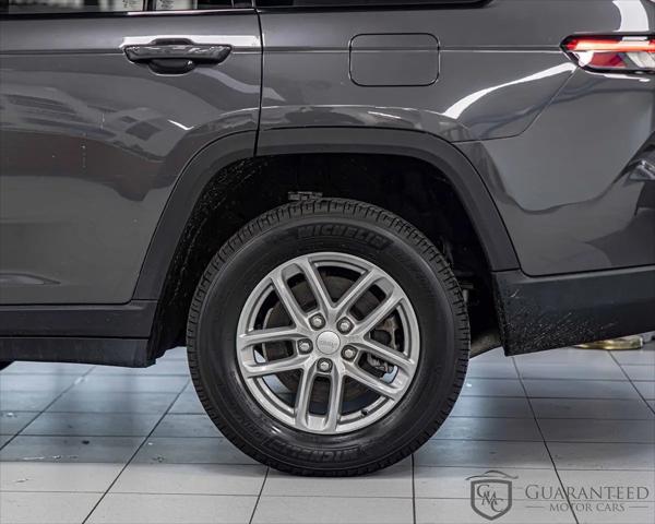 2021 Jeep Grand Cherokee Laredo 4x4