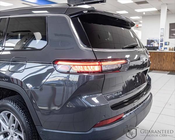 2021 Jeep Grand Cherokee Laredo 4x4
