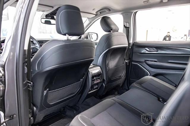 2021 Jeep Grand Cherokee Laredo 4x4