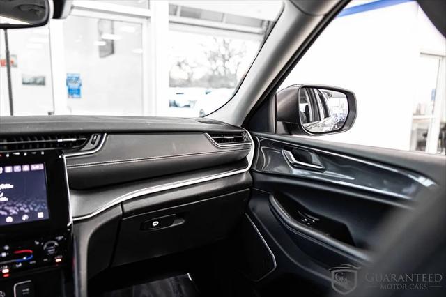 2021 Jeep Grand Cherokee Laredo 4x4