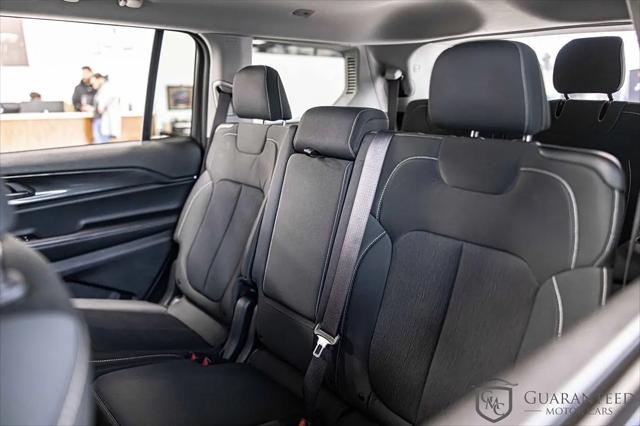 2021 Jeep Grand Cherokee Laredo 4x4