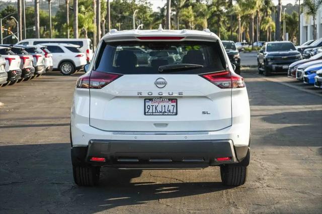 2025 Nissan Rogue SL FWD
