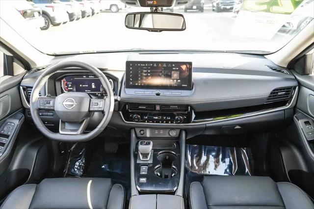 2025 Nissan Rogue SL FWD