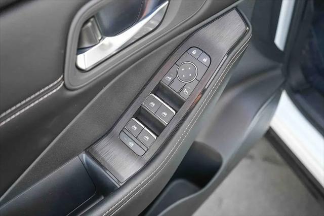 2025 Nissan Rogue SL FWD