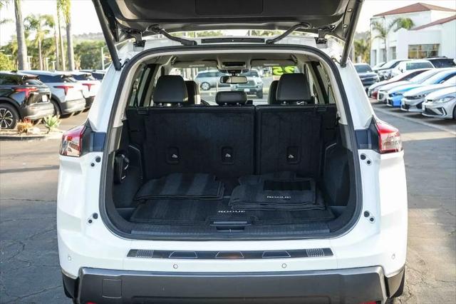 2025 Nissan Rogue SL FWD