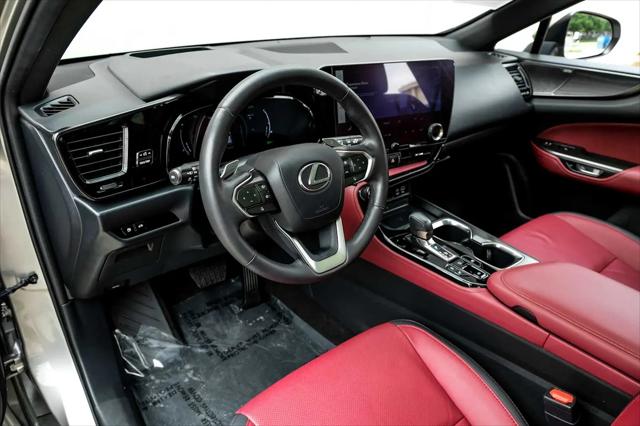 2022 Lexus NX 350h Luxury