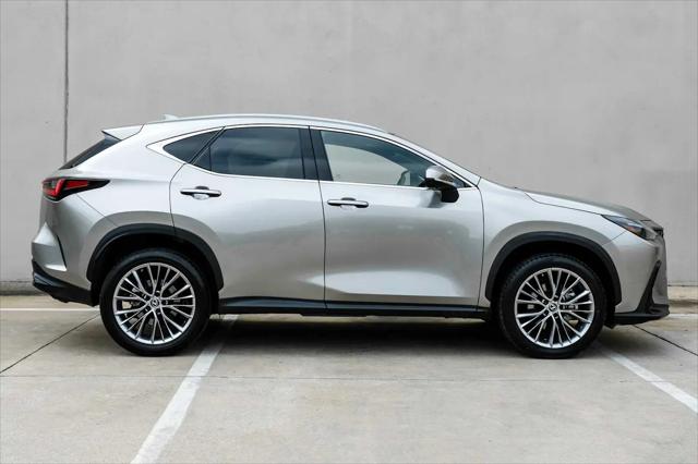 2022 Lexus NX 350h Luxury
