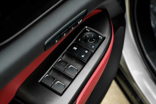 2022 Lexus NX 350h Luxury