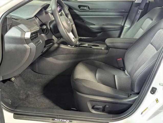 2026 Nissan Altima SV FWD