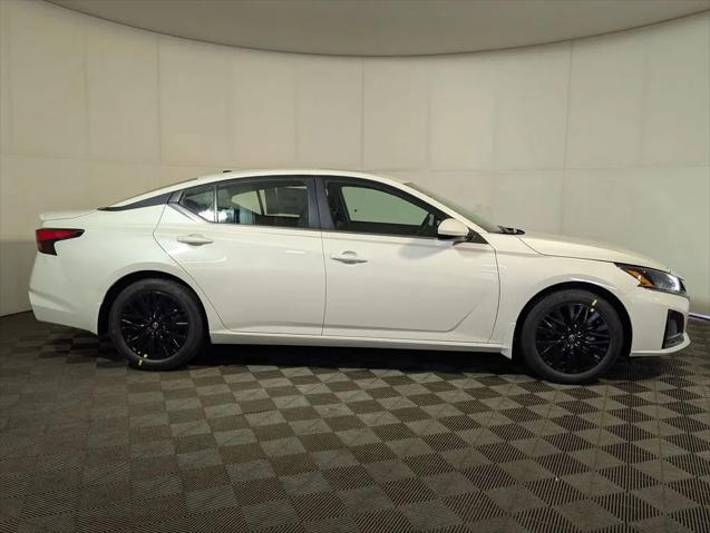 2026 Nissan Altima SV FWD