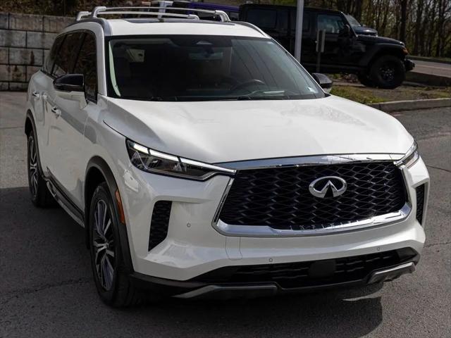 2025 INFINITI QX60 SENSORY AWD