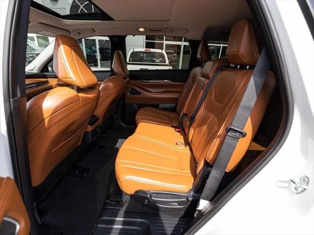2025 INFINITI QX60 SENSORY AWD