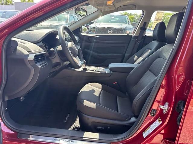 2026 Nissan Altima SV FWD
