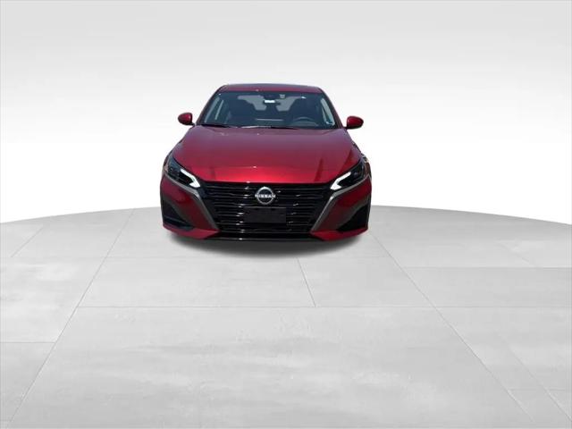 2026 Nissan Altima SV FWD