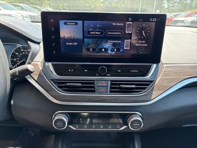2026 Nissan Altima SV FWD