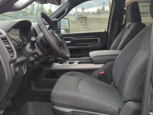 2026 Ram 3500 Big Horn Crew Cab 4x4 8' Box