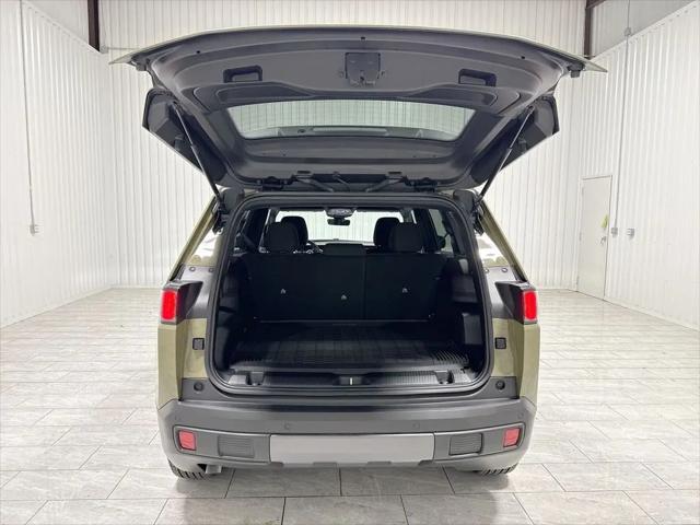 2026 Jeep Cherokee Laredo 4x4