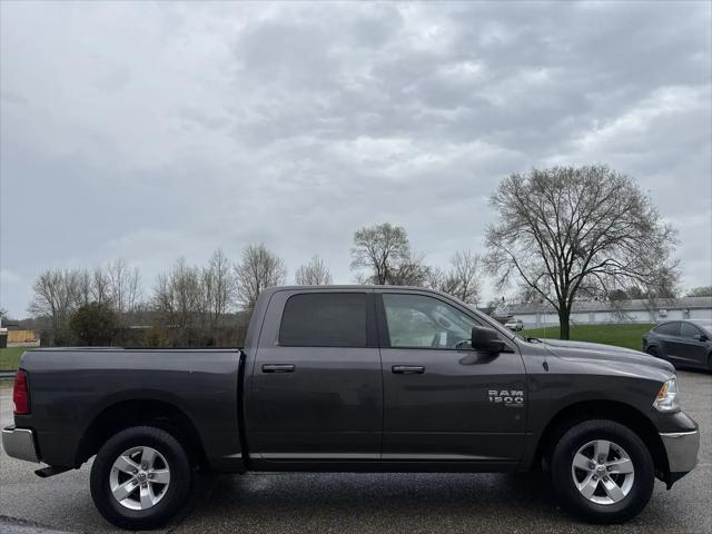 2021 Ram 1500 SLT Crew Cab 4x4 5'7" Box