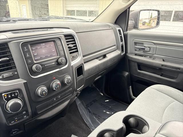 2021 Ram 1500 SLT Crew Cab 4x4 5'7" Box
