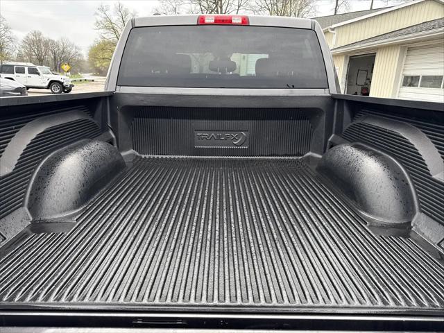 2021 Ram 1500 SLT Crew Cab 4x4 5'7" Box