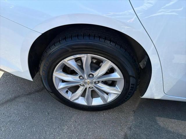 2021 Chevrolet Malibu FWD LT