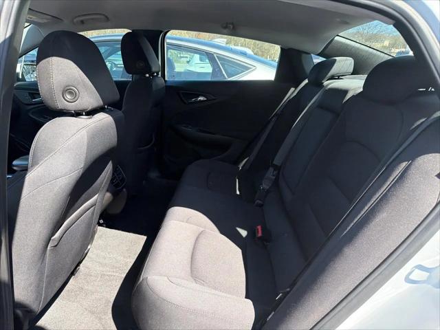 2021 Chevrolet Malibu FWD LT