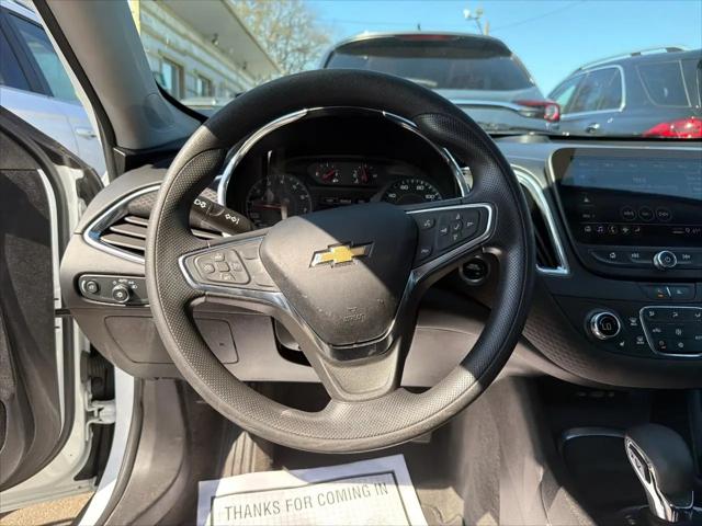 2021 Chevrolet Malibu FWD LT