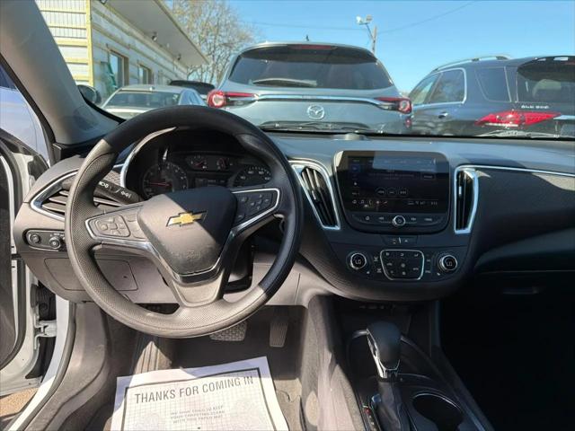2021 Chevrolet Malibu FWD LT
