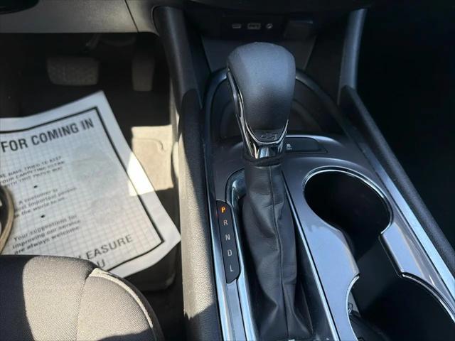 2021 Chevrolet Malibu FWD LT