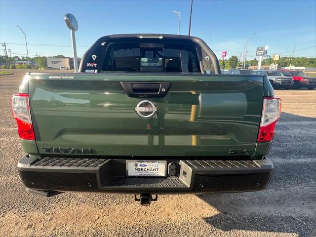 2024 Nissan Titan Crew Cab SV 4x2