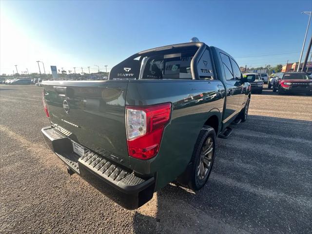 2024 Nissan Titan Crew Cab SV 4x2