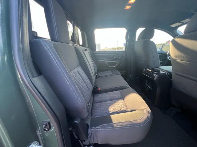 2024 Nissan Titan Crew Cab SV 4x2