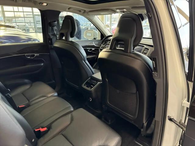 2018 Volvo XC90 T5 Momentum