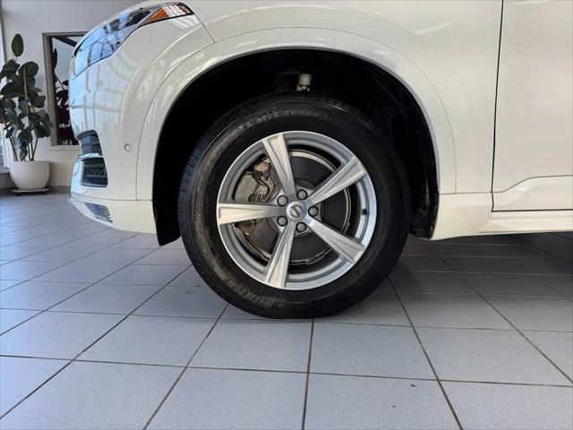 2018 Volvo XC90 T5 Momentum