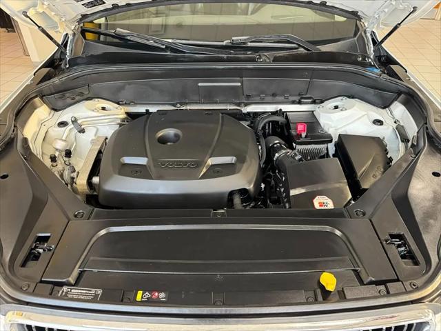 2018 Volvo XC90 T5 Momentum