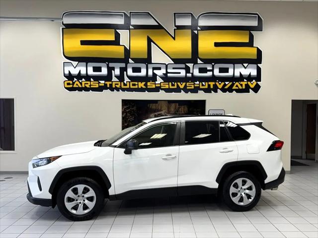 2019 Toyota RAV4 LE