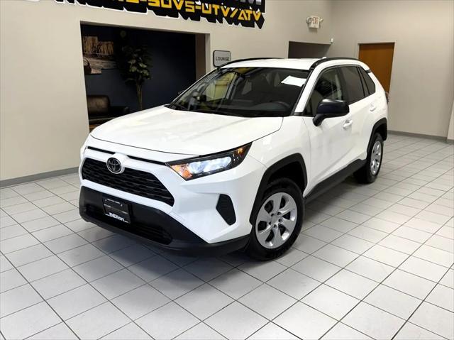 2019 Toyota RAV4 LE