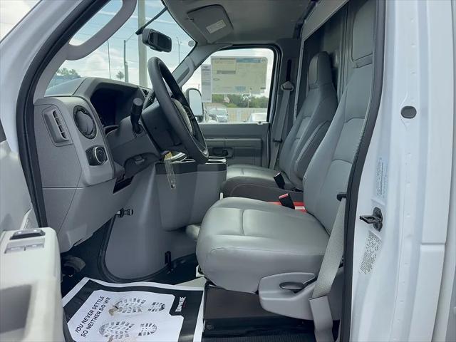 2027 Ford E-Series Cutaway E-Series Cutaway