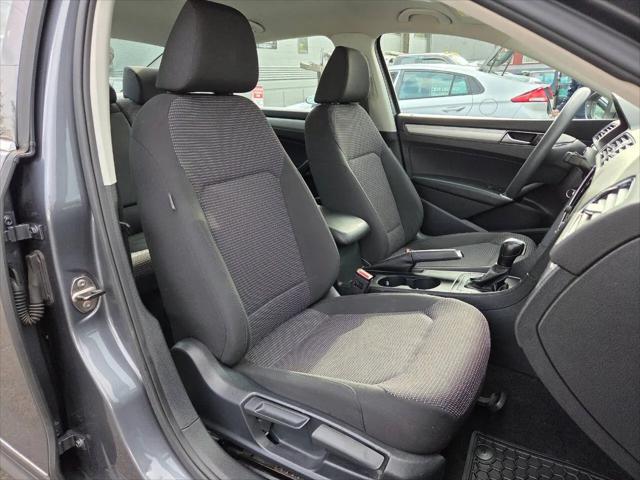 2016 Volkswagen Passat 1.8T S