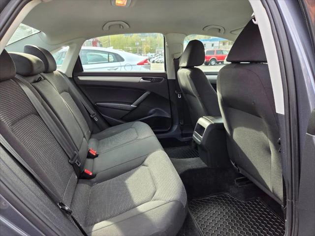 2016 Volkswagen Passat 1.8T S