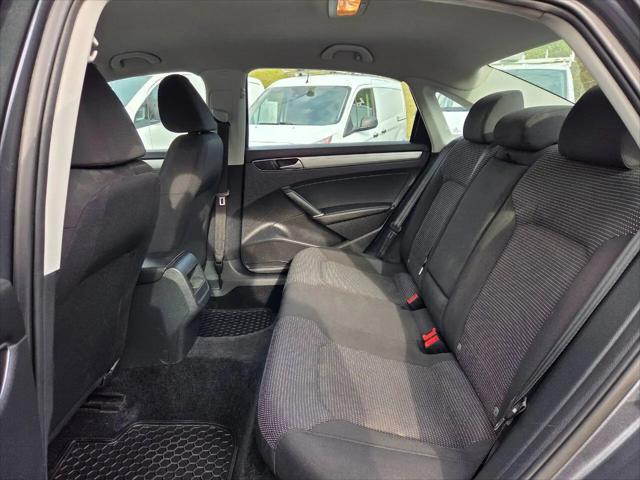 2016 Volkswagen Passat 1.8T S