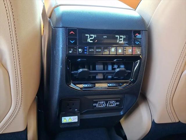 2022 Jeep Grand Cherokee L Summit Reserve 4x4