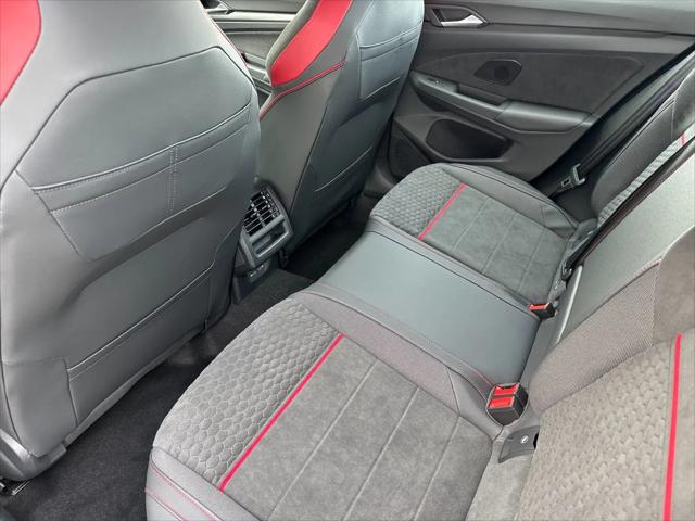 2026 Volkswagen Golf GTI SE