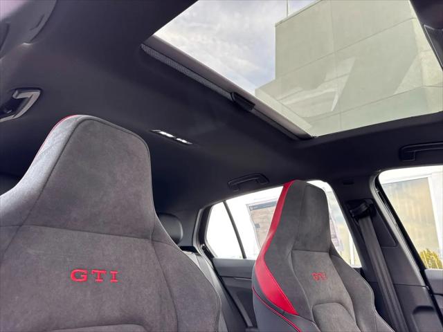 2026 Volkswagen Golf GTI SE